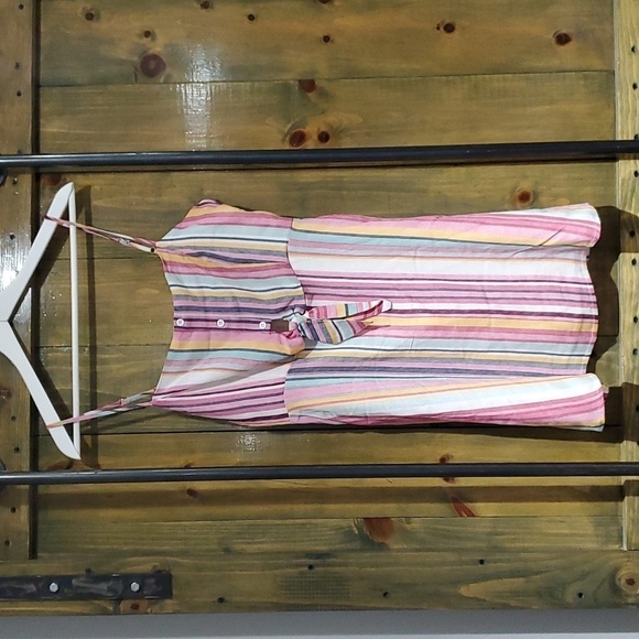 NWT MULTI COLOR STRIPED DRESS ADJUSTABLE STRAPS W POCKETS SIZE MEDIUM - Picture 1 of 12